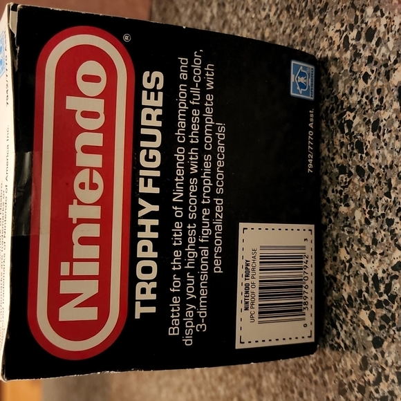 Nintendo - Picture 5 of 8